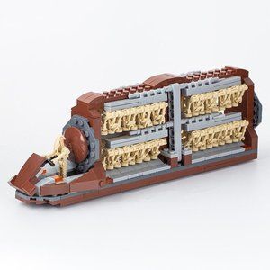 Star Wars Droid Carrier Building Set with 32 Battle Droid Minifigures